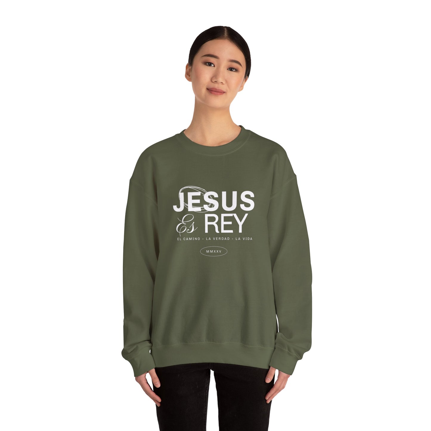 Jesus es Rey Graphic Crewneck Sweatshirt - Unisex Heavy Blend™